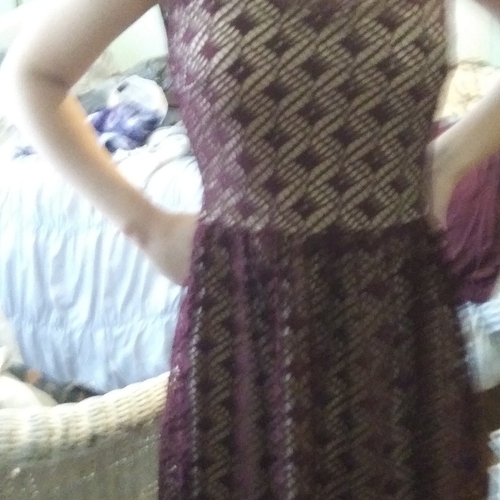 Dress - Picture 4 of 4